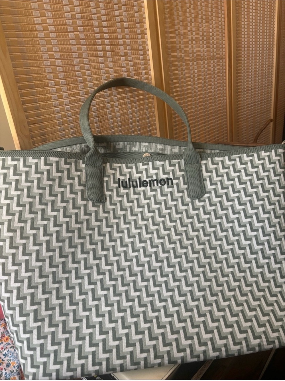 lululemon athletica Olive & White Zigzag Tote